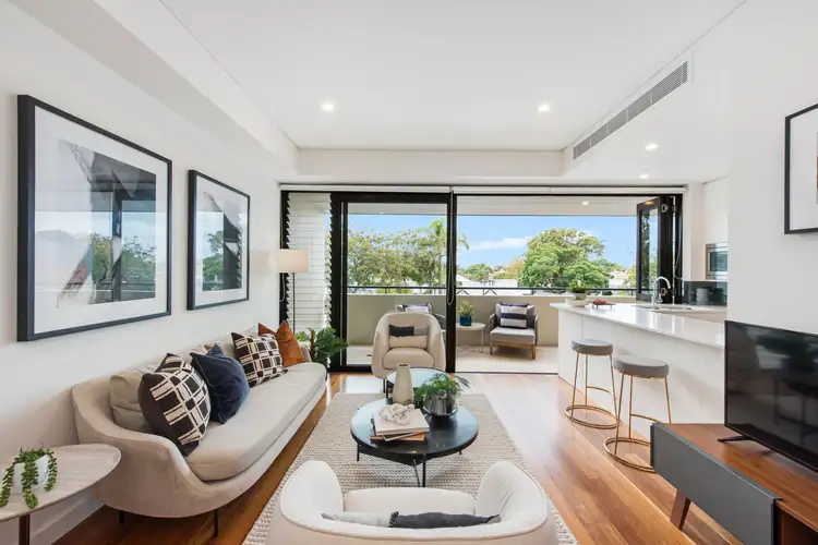 202/13 Eden Street, North Sydney NSW 2060