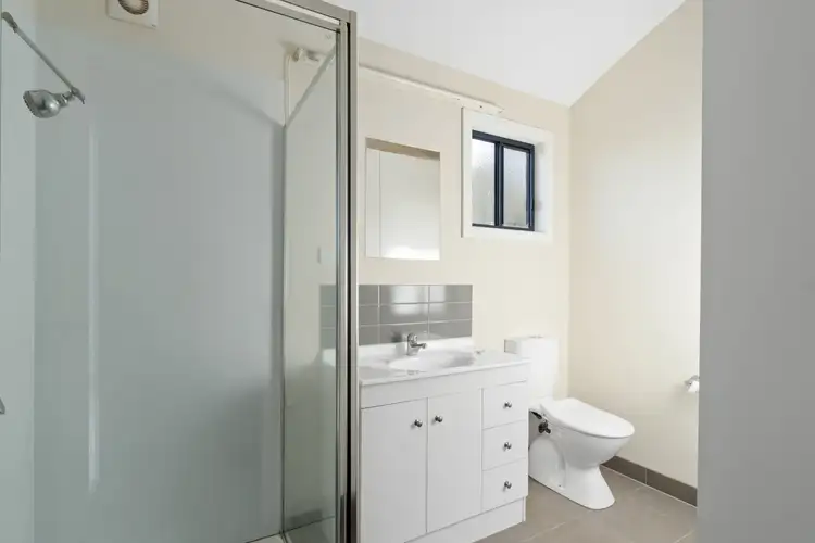 Sixth view of Homely house listing, 10 Parkes Street, Colac VIC 3250
