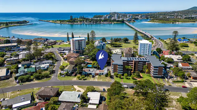 9 Peel Street, Tuncurry NSW 2428