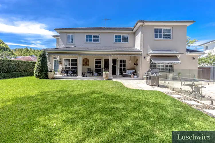 5 Hume Avenue