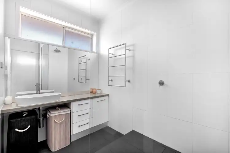 Sixth view of Homely apartment listing, 11/8 Sutherland Road, Armadale VIC 3143