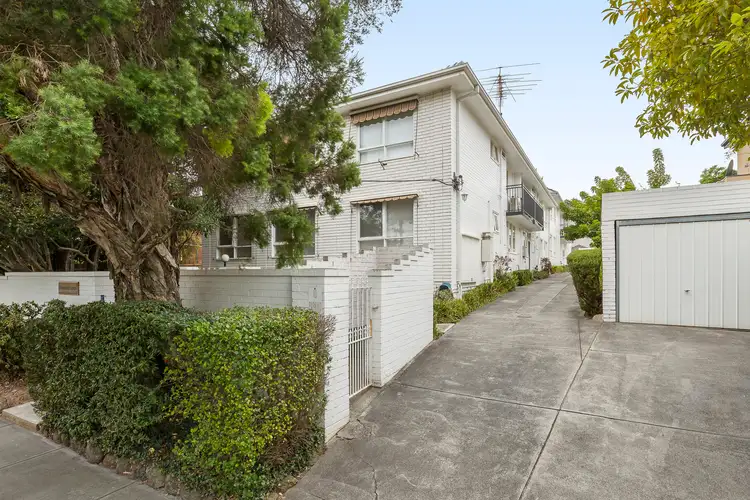 1/34 Osborne Avenue, Glen Iris VIC 3146