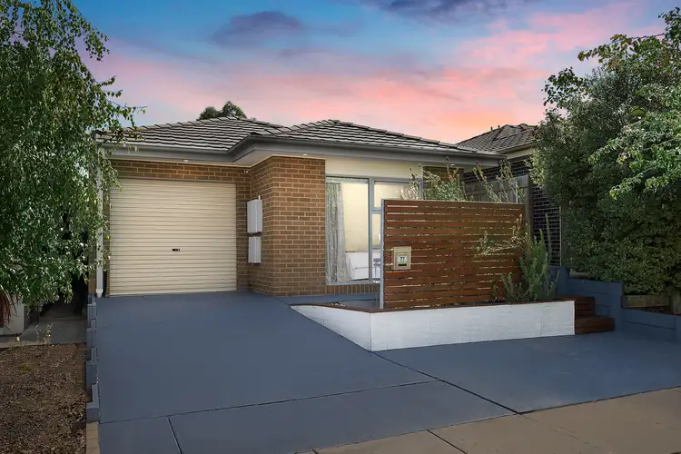 77 Rockwood Street, Casey ACT 2913