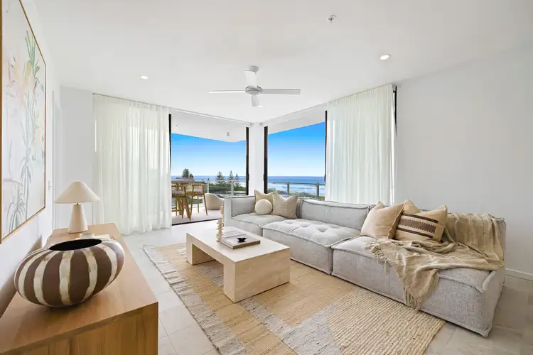 804/5 Nyrang Avenue, Palm Beach QLD 4221