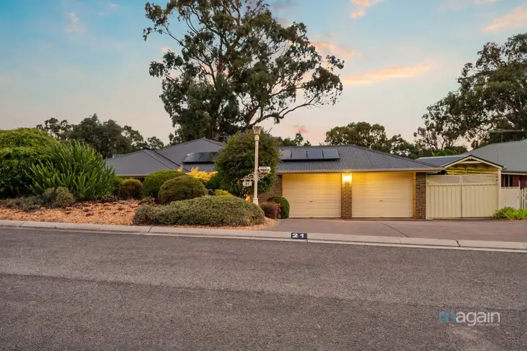 21 Wooding Avenue, Woodcroft SA 5162
