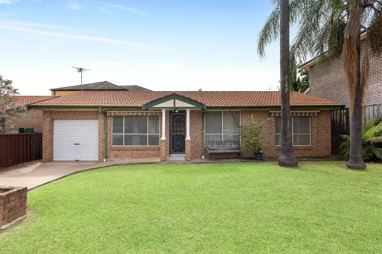 76 Currawong Street, Green Valley NSW 2168