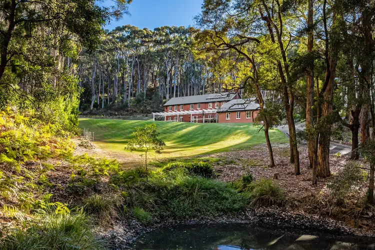 182 Gully Road, Carey Gully SA 5144