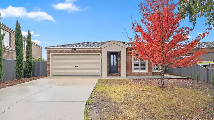 3 Romilly Close, Winter Valley VIC 3358