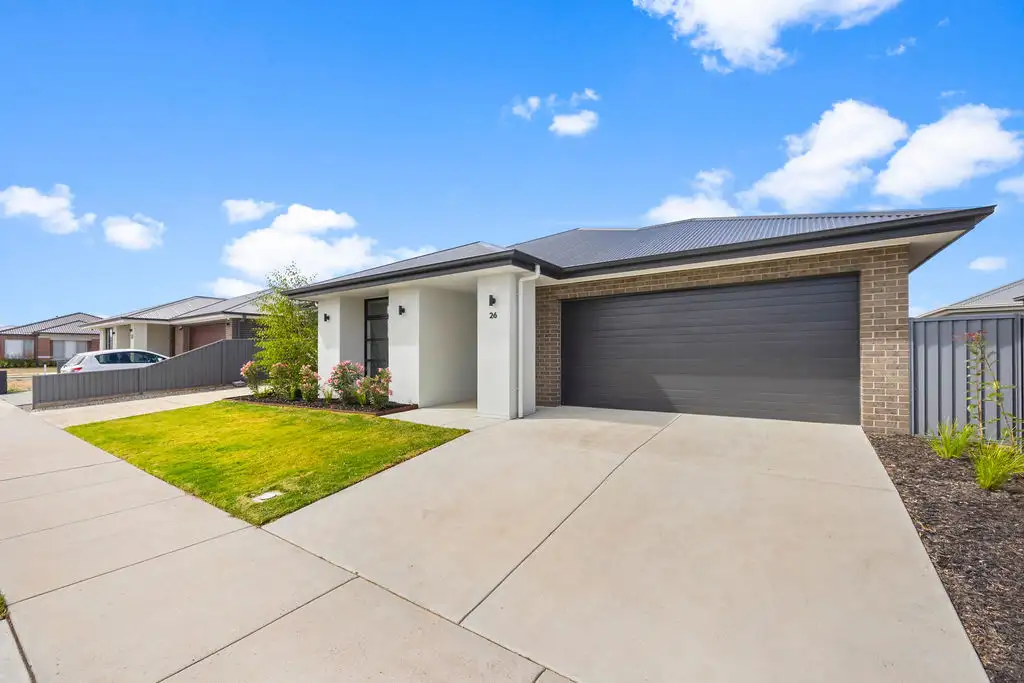 Main view of Homely house listing, 26 Mullingar Drive, Alfredton VIC 3350