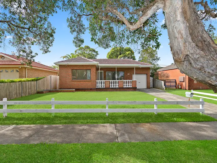 20 Forrest Street, Chifley NSW 2036