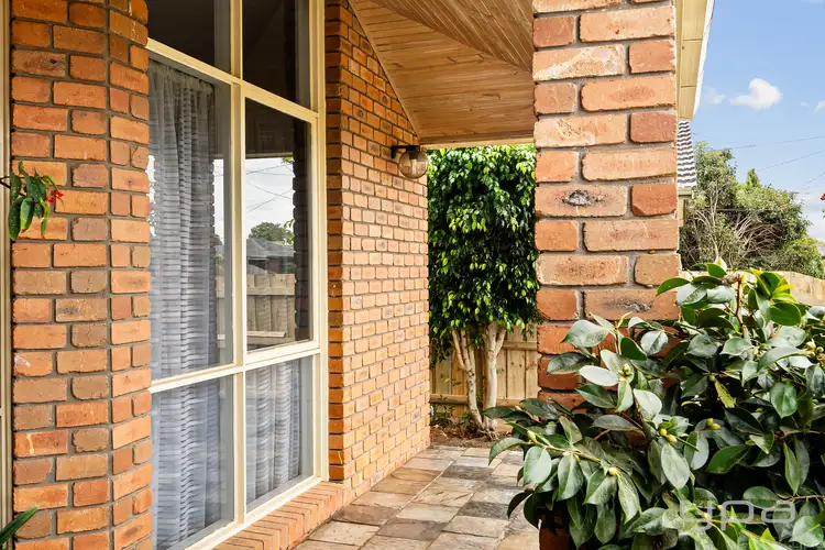 Second view of Homely house listing, 2 Thelma Court, Werribee VIC 3030