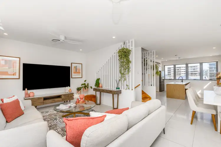 Third view of Homely villa listing, 1/7-11 Rutledge Street, Coolangatta QLD 4225