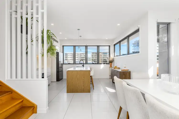Sixth view of Homely villa listing, 1/7-11 Rutledge Street, Coolangatta QLD 4225