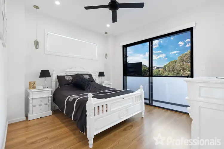 Sixth view of Homely semi-detached listing, 102 Thomas Street, Picnic Point NSW 2213