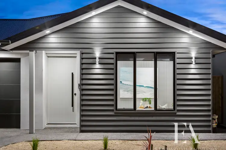 Second view of Homely house listing, 7 Giovanni Drive, Charlemont VIC 3217