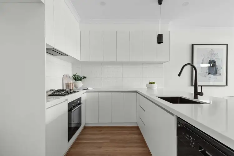 Fourth view of Homely townhouse listing, 2/4 Mantaura Avenue, Taylors Lakes VIC 3038