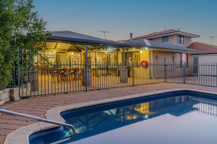 Second view of Homely house listing, 40 Carwoola Circle, Carramar WA 6031