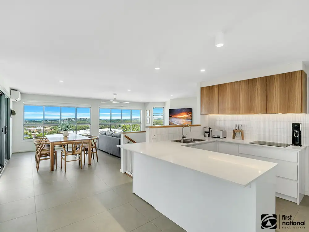 Main view of Homely townhouse listing, 121 Dress Circle, Coffs Harbour NSW 2450