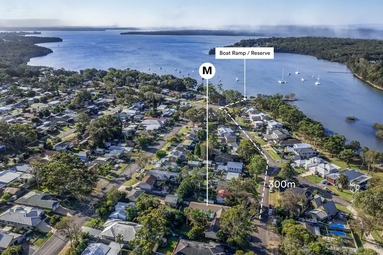13 Elsinore Avenue, Chain Valley Bay NSW 2259