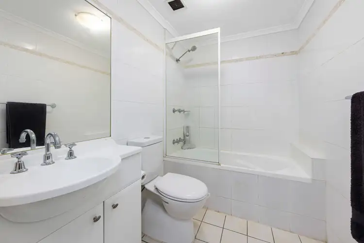 Sixth view of Homely apartment listing, 31/1-3 Sturdee Parade, Dee Why NSW 2099