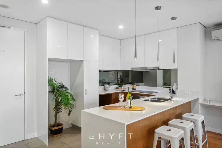 Fifth view of Homely unit listing, 304/1 Bristol Lane, Mindarie WA 6030