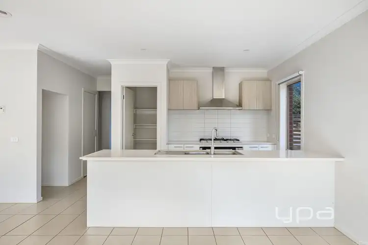 Fifth view of Homely house listing, 8 Taggerty Street, Werribee VIC 3030