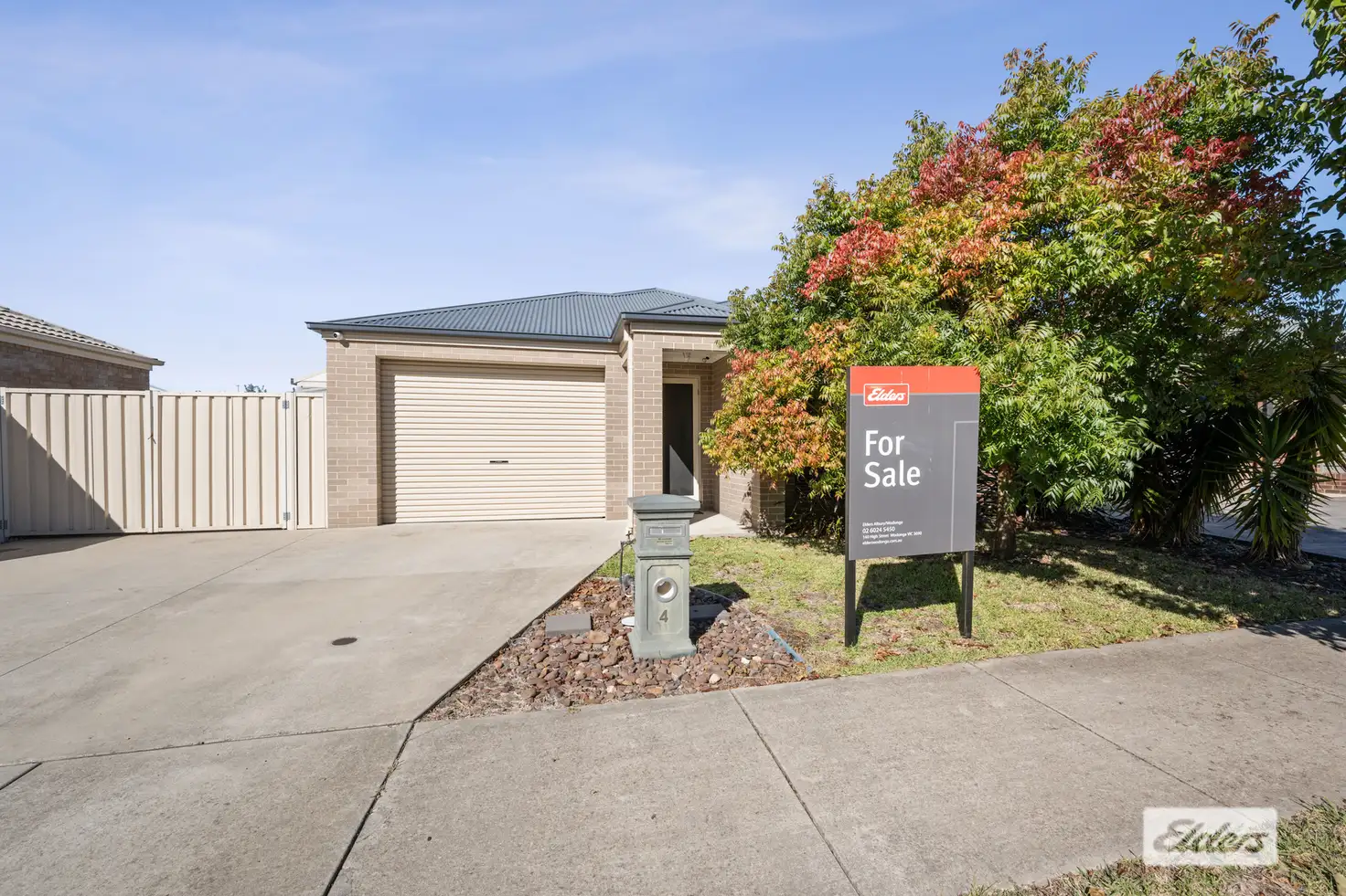 Main view of Homely house listing, 4 Inwood Crescent, Wodonga VIC 3690
