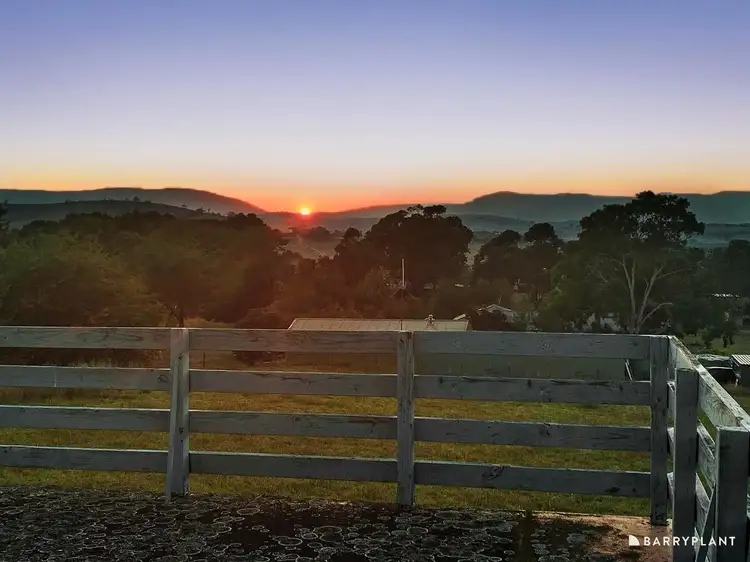 45 Gibbs Road, Yarra Glen VIC 3775