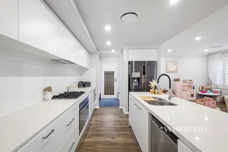 Second view of Homely house listing, 5 Freesia Way, Hamlyn Terrace NSW 2259