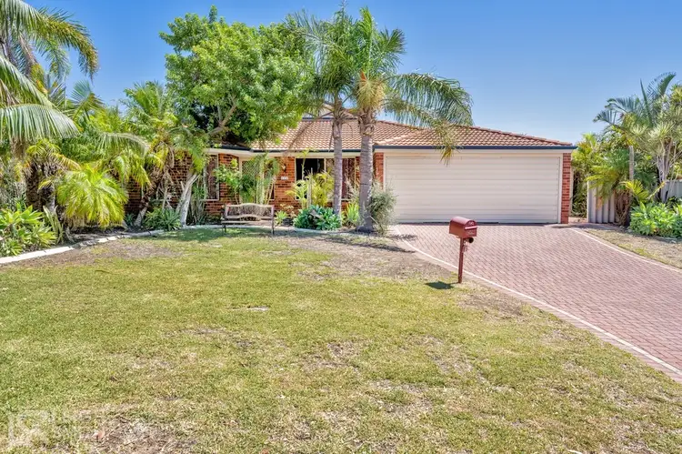 11 Spyglass Rise, Halls Head WA 6210
