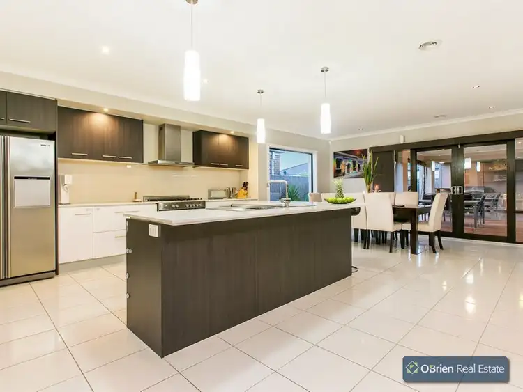 Third view of Homely house listing, 6 Faringdon Crescent, Cranbourne North VIC 3977