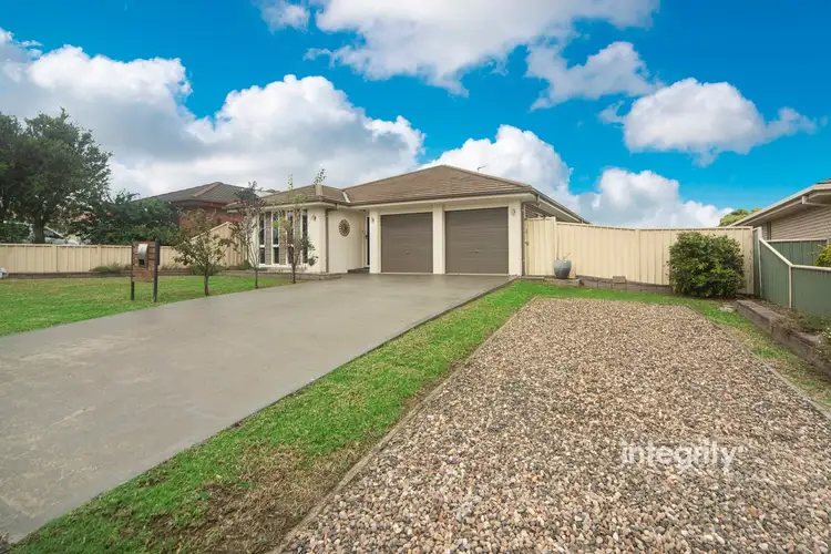 3 Hesperus Close, Nowra NSW 2541
