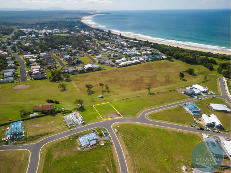 11 Ivory Street, Diamond Beach NSW 2430