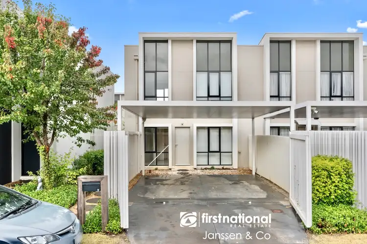8 Binda Avenue, Springvale VIC 3171