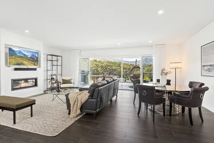 12 Morinda Close, Figtree NSW 2525