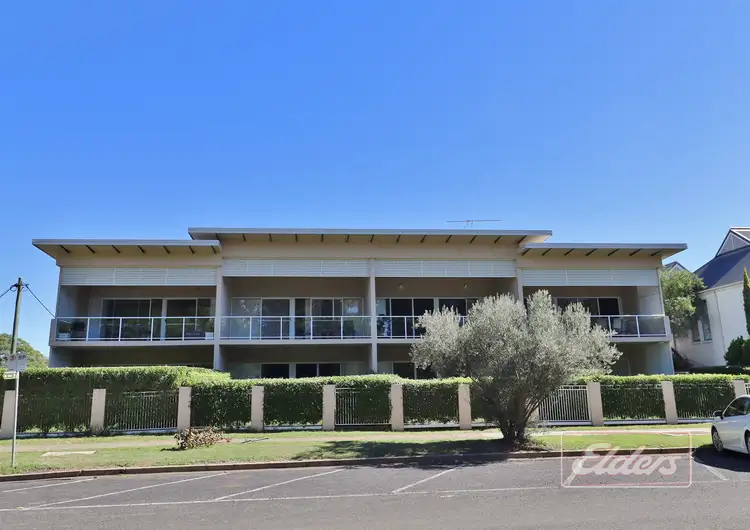 Main view of Homely unit listing, 6/76 Pratten Street, Dalby QLD 4405