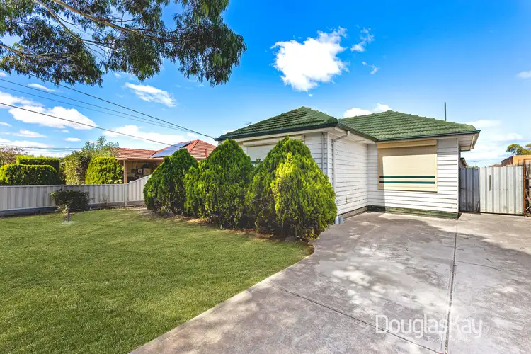 15 Metherall Street, Sunshine North VIC 3020