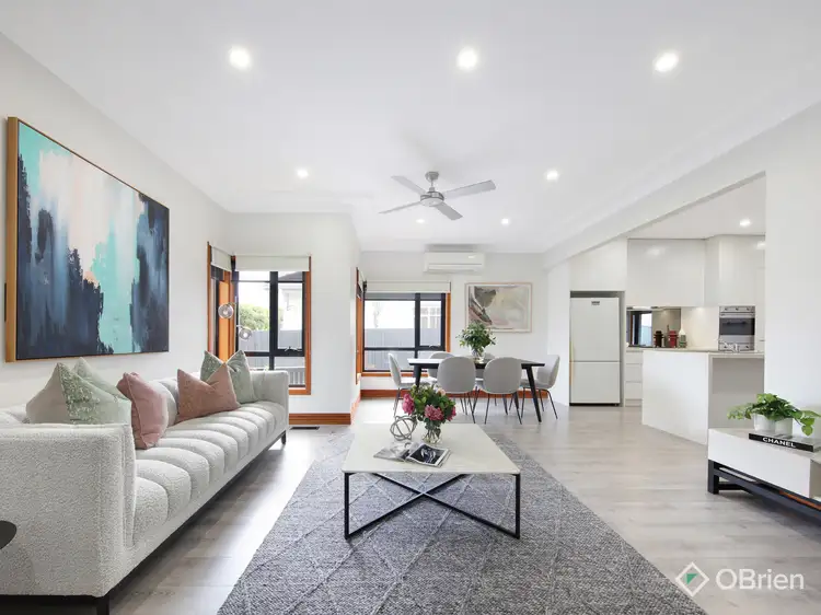 1/8 Acacia Avenue, Oakleigh South VIC 3167