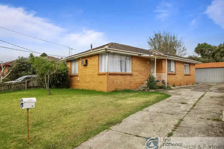 21 Kernot Crescent, Noble Park North VIC 3174