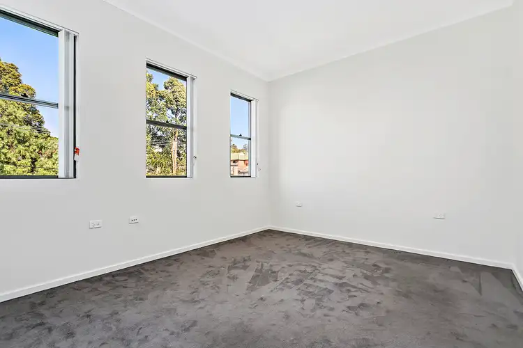 Second view of Homely unit listing, 5/292-296 Gipps Road, Keiraville NSW 2500