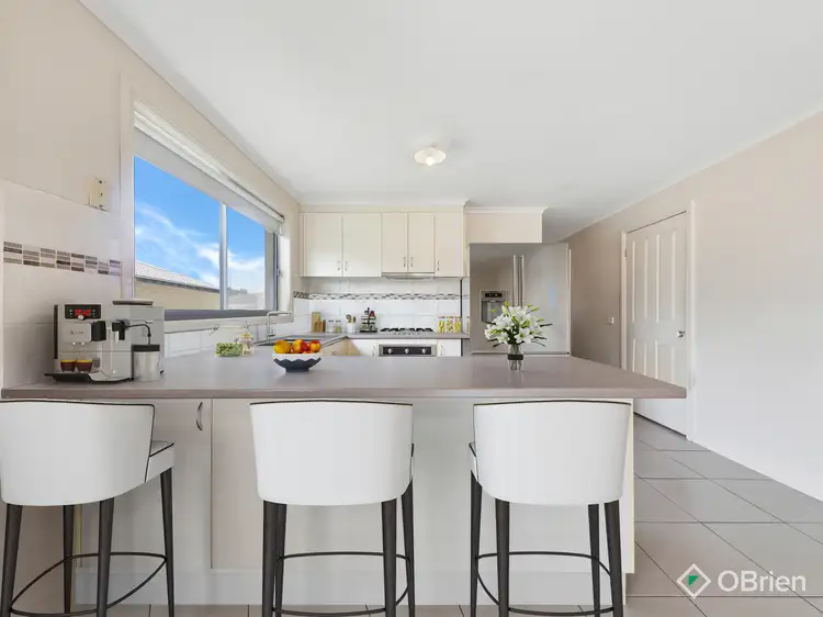 Fourth view of Homely house listing, 4 Currawong Crescent, Pakenham VIC 3810