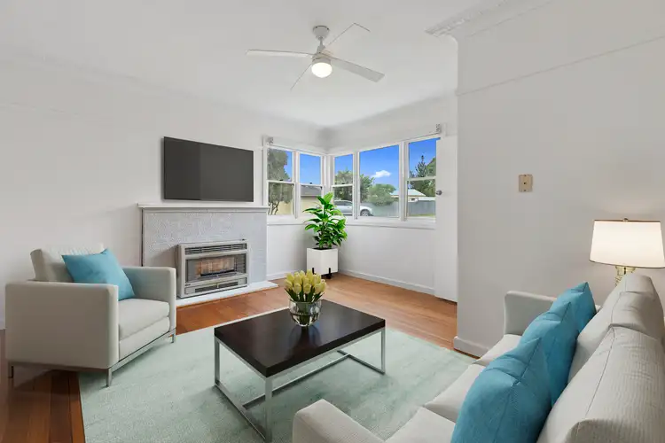 Second view of Homely house listing, 3 Moray Crescent, North Bendigo VIC 3550