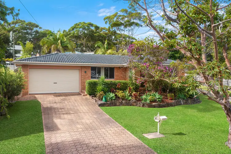 4 Bosun Close, Bateau Bay NSW 2261
