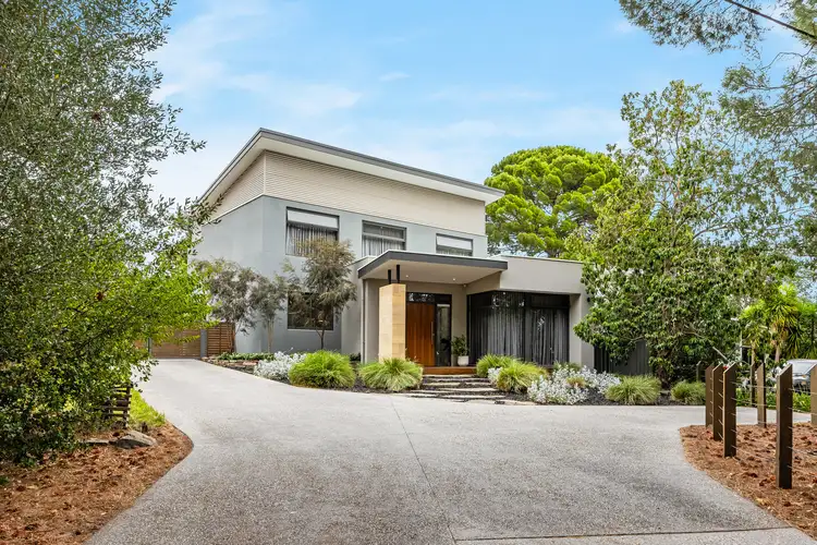 18 Thorpe Street, Torrens Park SA 5062