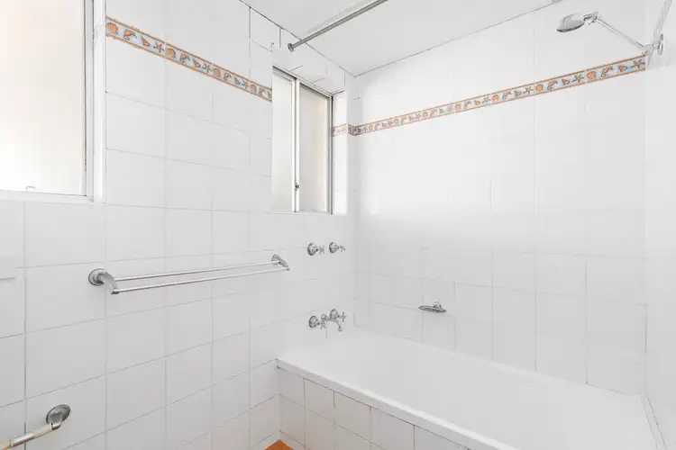 Sixth view of Homely apartment listing, 2/21 Westminster Avenue, Dee Why NSW 2099
