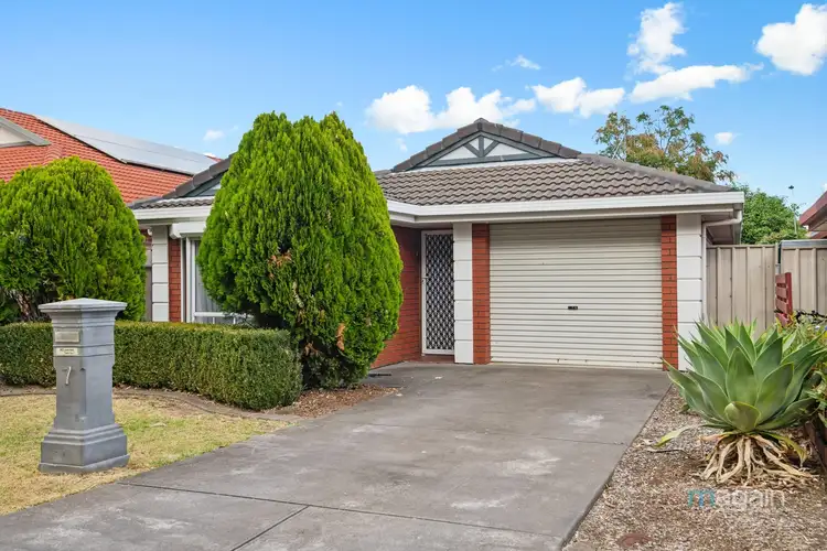 7 Seppelt Court, Woodcroft SA 5162