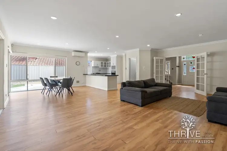 Sixth view of Homely house listing, 14 Laguna Green, Jandakot WA 6164