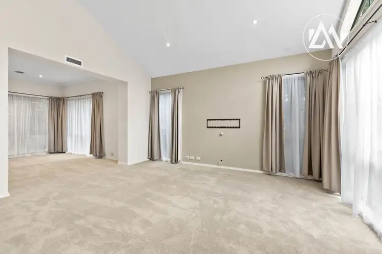Fifth view of Homely house listing, 4/26 Pepperbush Crescent, Langwarrin VIC 3910