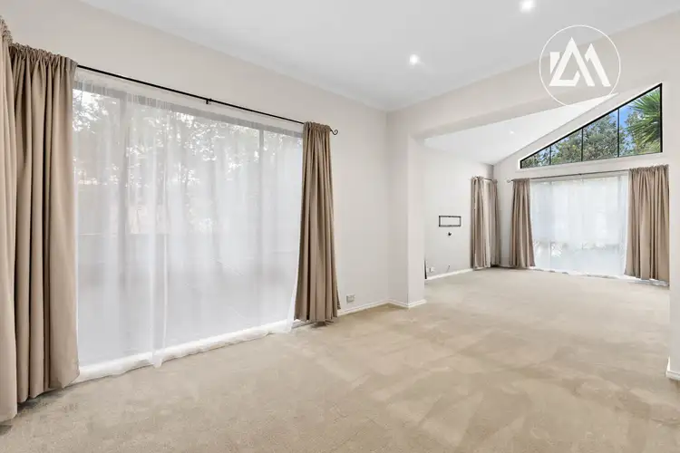 Sixth view of Homely house listing, 4/26 Pepperbush Crescent, Langwarrin VIC 3910