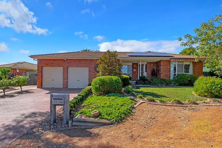 17 Ashcroft Crescent, Monash ACT 2904
